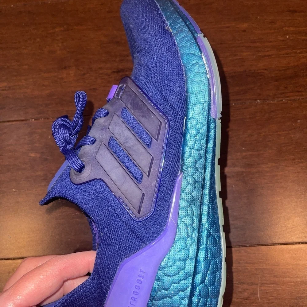 guc Adidas ultraboost Vibrant teal and Purple running Shoes 6